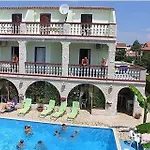 In With Balcony, Air Conditioning, Wifi, Washing Machine Διαμέρισμα Μεντουλίν