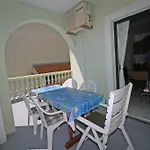 In With Balcony, Air Conditioning, Wifi, Washing Machine Διαμέρισμα Μεντουλίν